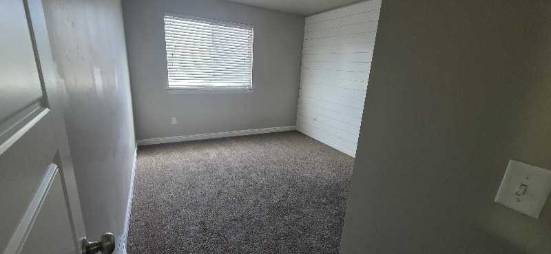 14313 S Meadow Rose Dr - Photo 3 of 4