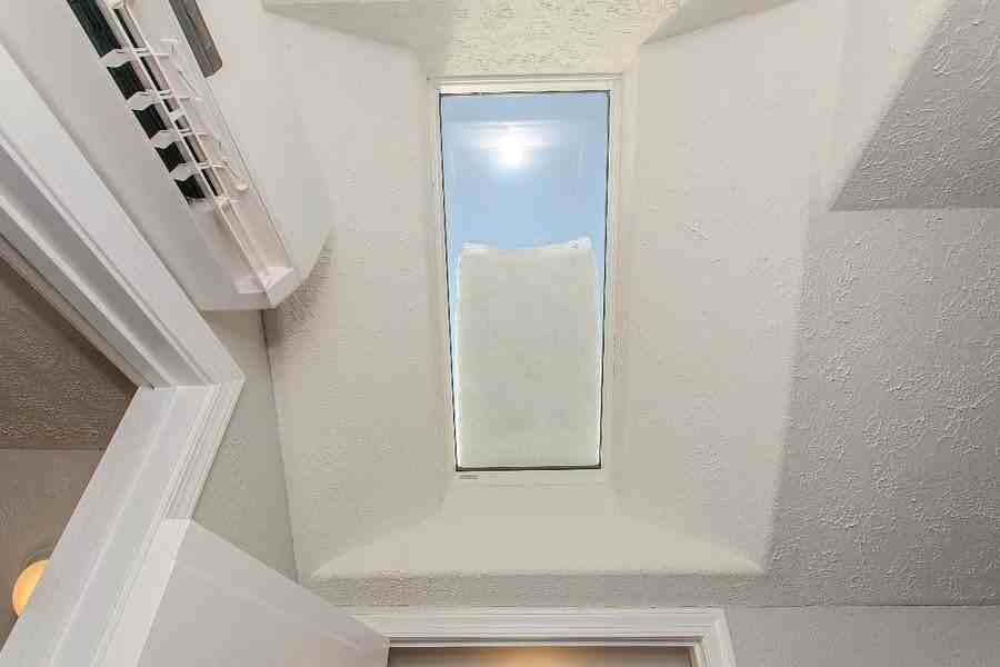 625 Devon Dr - Photo 7 of 14