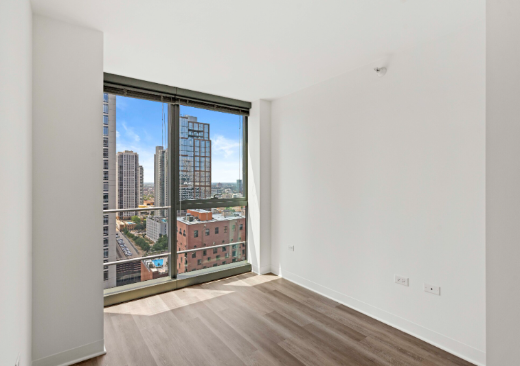 356 W Wolf Point Plz - Photo 5 of 15