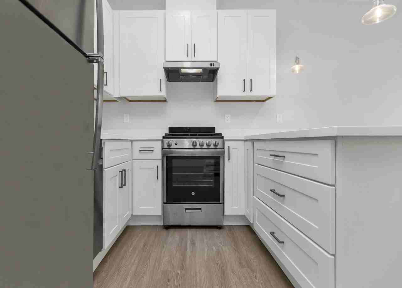 25 Capra - Photo 7 of 22