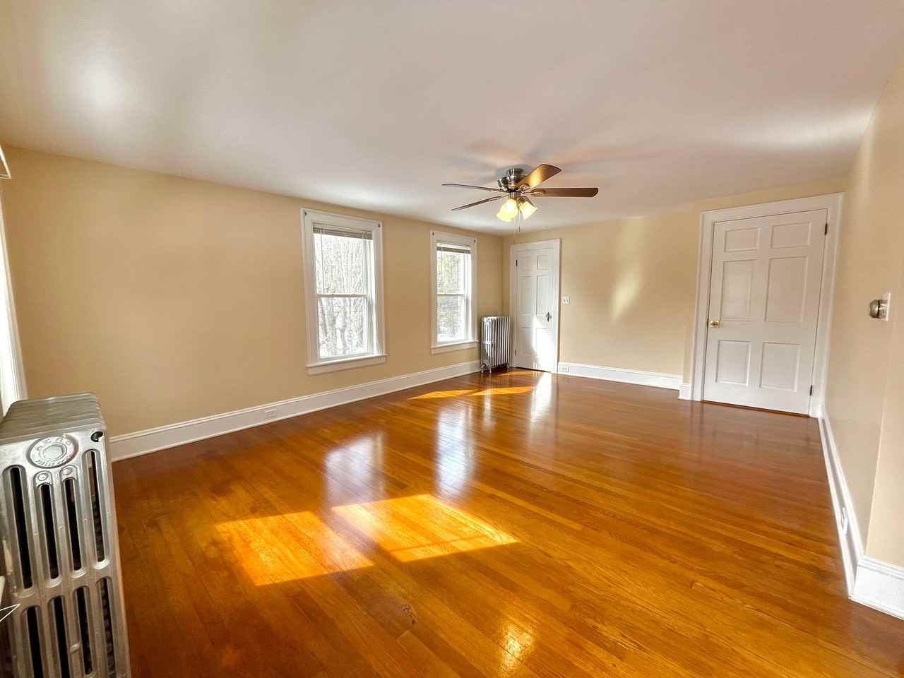 102 Mountain Rd - Photo 3 of 17