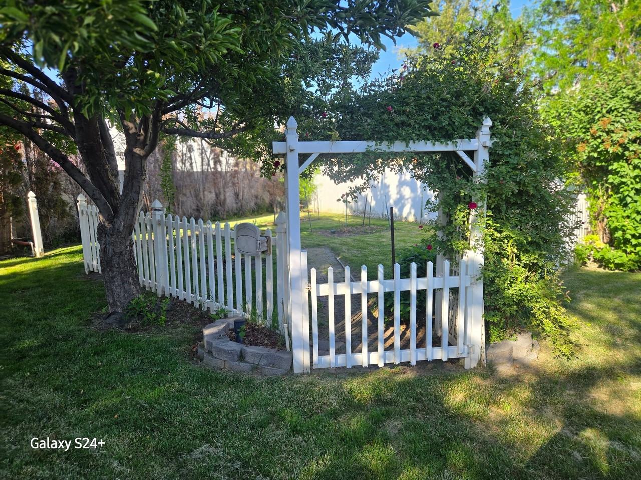922 Ws - Photo 3 of 15