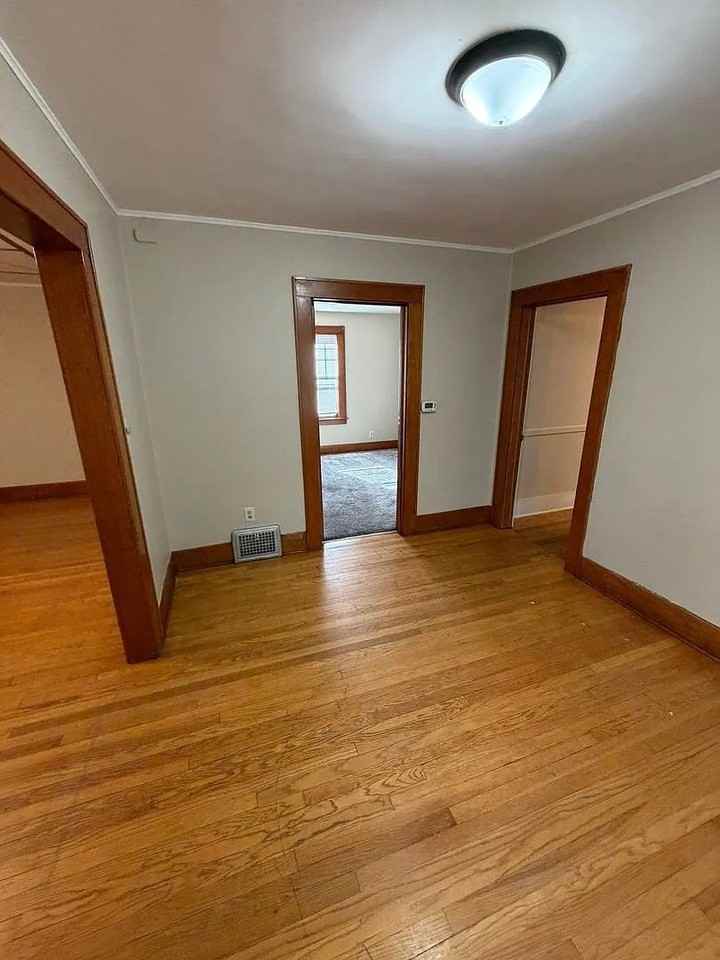 1720 Coleman Ave #1722 - Photo 3 of 20