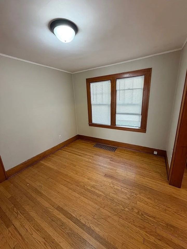1720 Coleman Ave #1722 - Photo 5 of 20