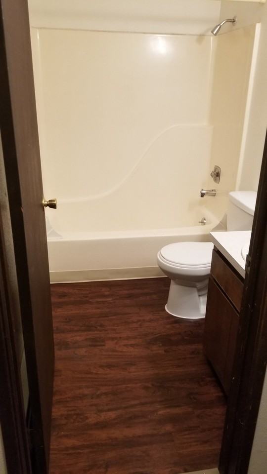 1007 Bluff Ave #A - Photo 3 of 23