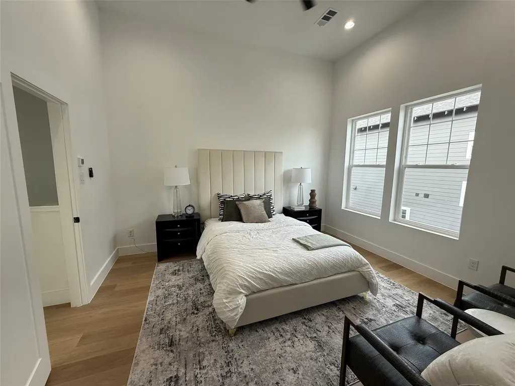629 N Tyler St #108 - Photo 3 of 5
