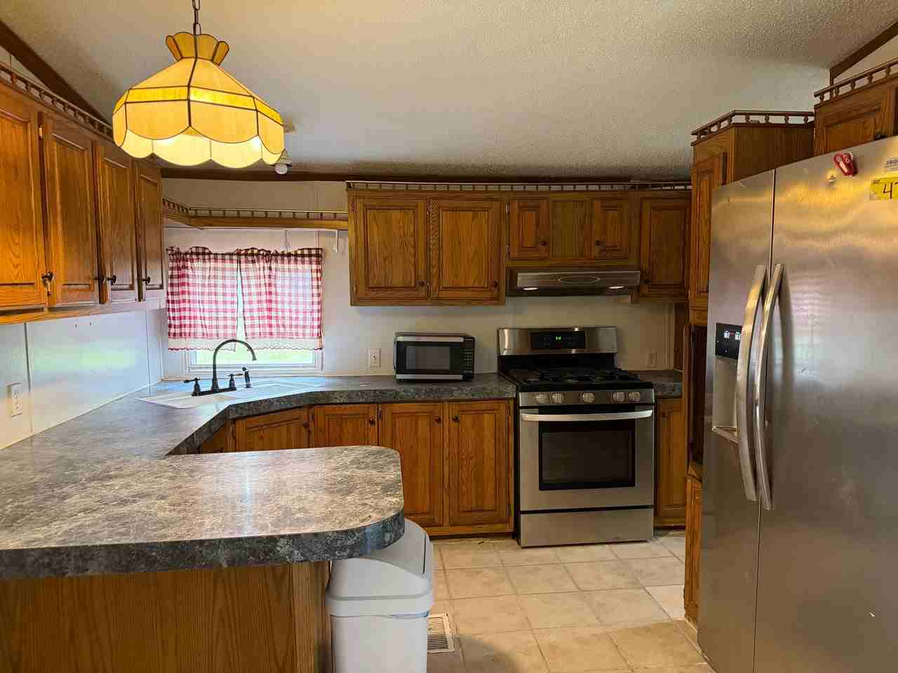 183 Ainsley Ave - Photo 5 of 15