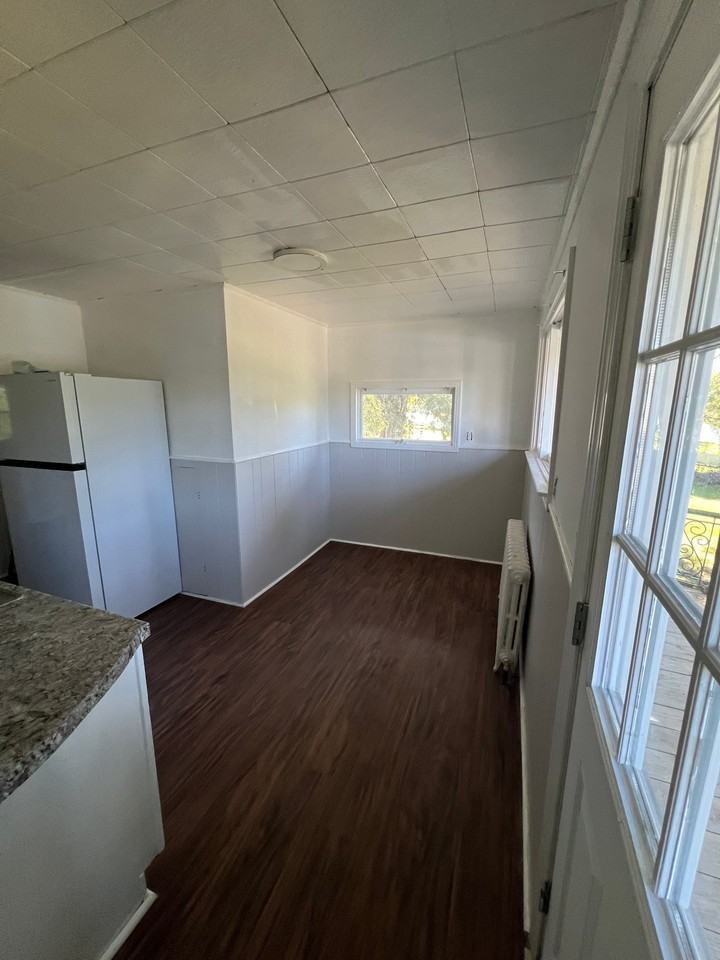 3522 Gaskin Rd - Photo 2 of 9