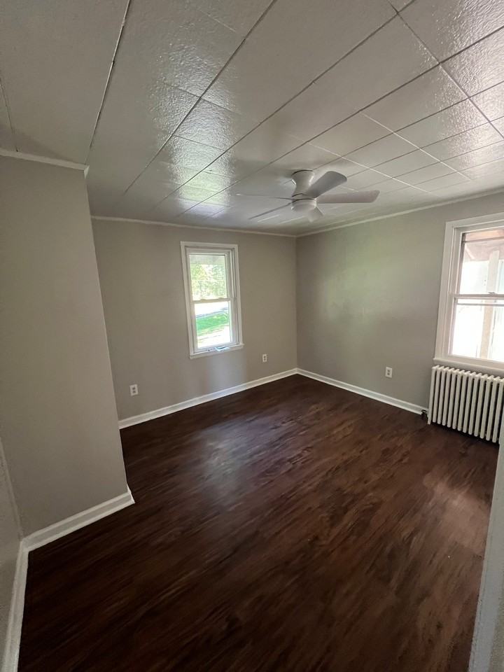 3522 Gaskin Rd - Photo 6 of 9