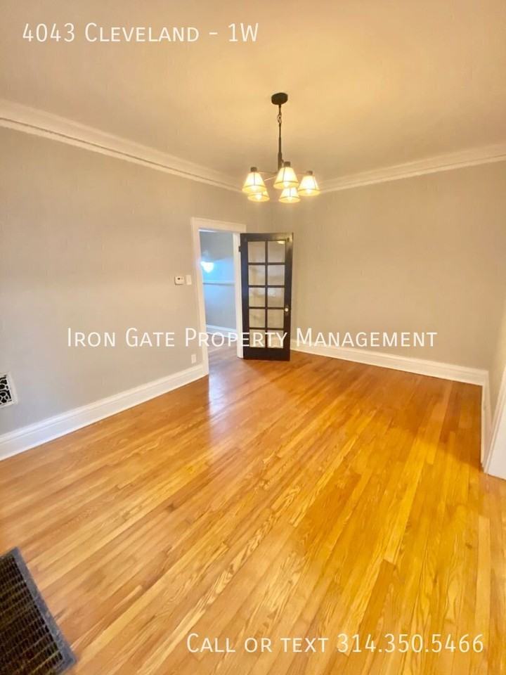 4043 Cleveland Ave #1W - Photo 3 of 16