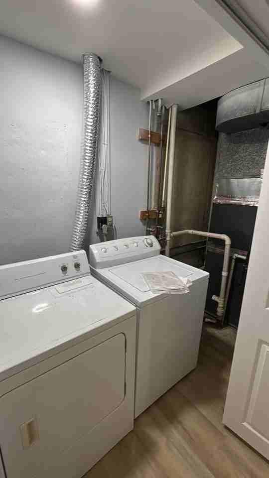 2718 Norland Rd - Photo 3 of 6