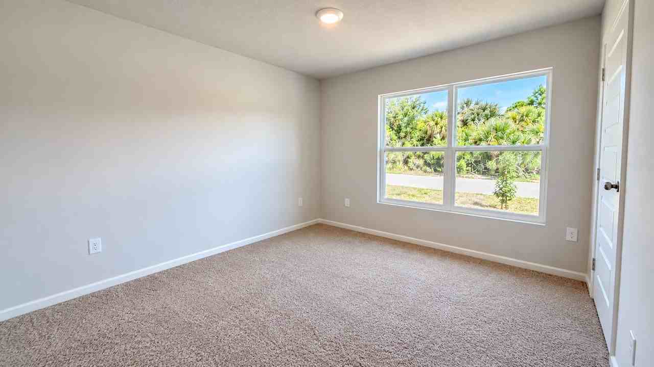 3258 Lakeland Ave Sw - Photo 5 of 24