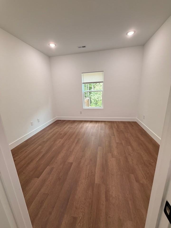118 Honda St #118 - Photo 6 of 13