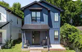 featured image of 615 N B St