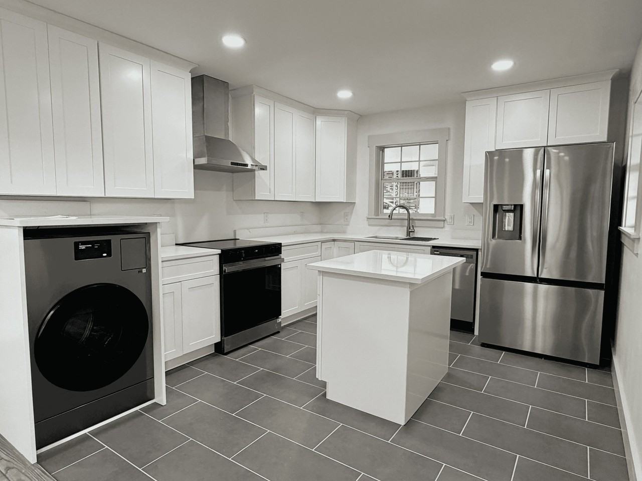 2177 Mcafee Rd - Photo 4 of 16