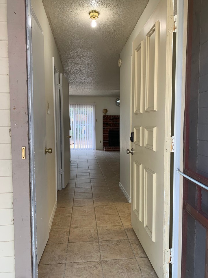 2619 Alcott Ln #A - Photo 2 of 18