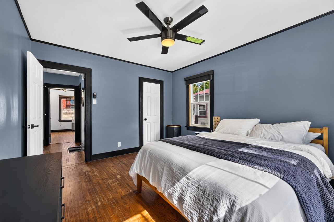 1109 3rd Ave S - Photo 6 of 20