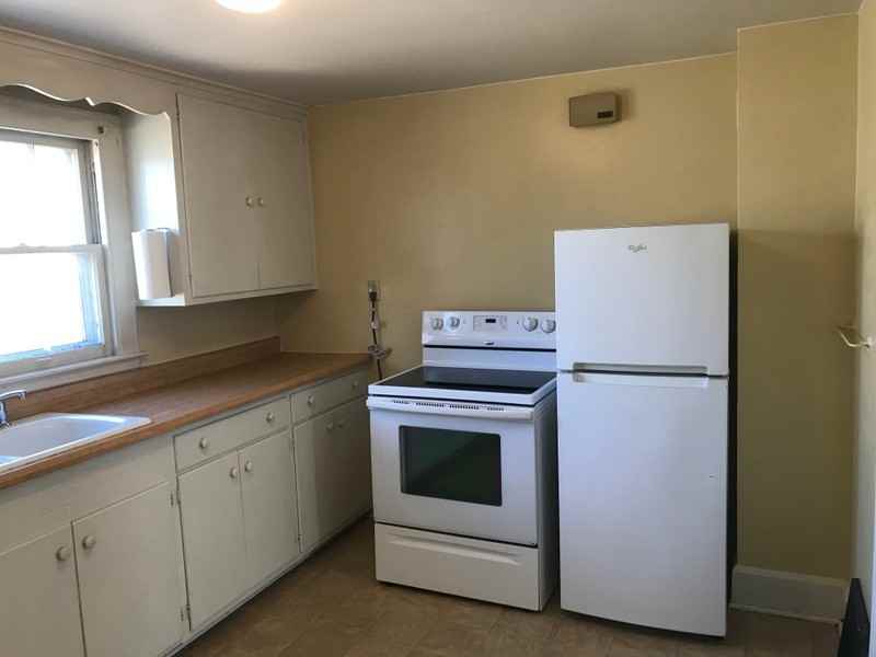 2043 Saint Clair St - Photo 4 of 10