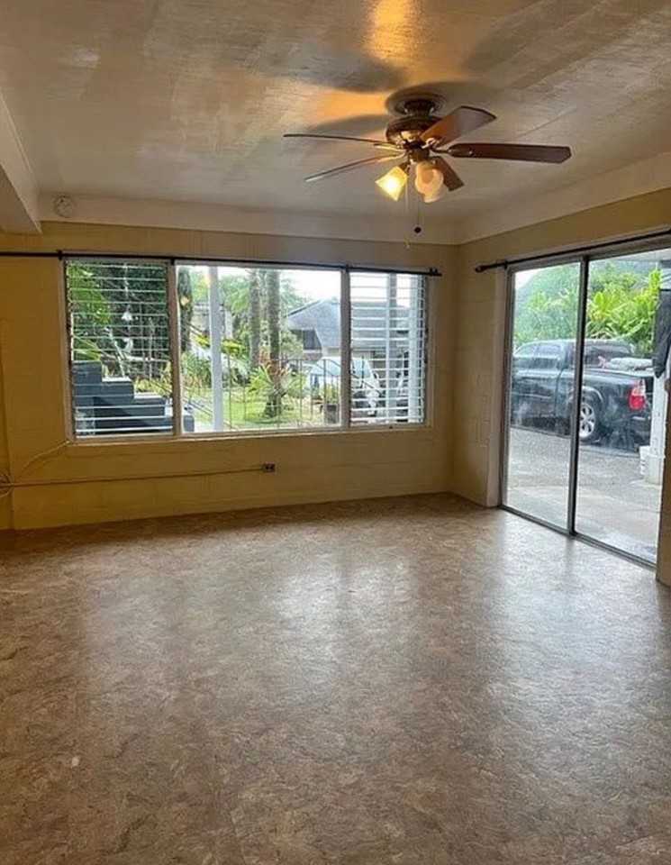 1569 Kalaepaa Dr - Photo 2 of 6