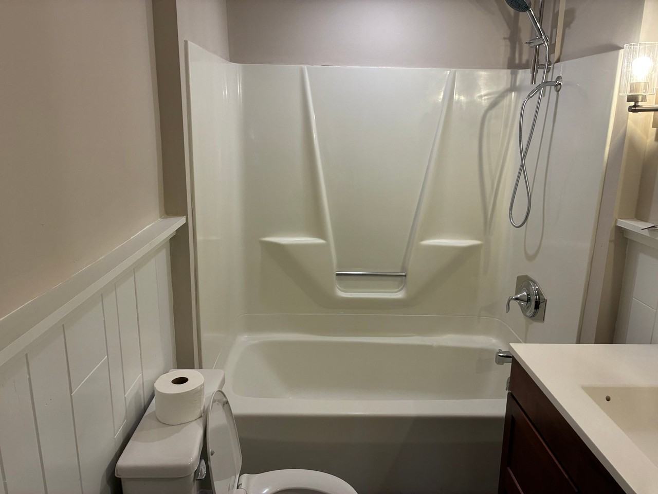 243 Dalzell Ave #3 - Photo 6 of 15