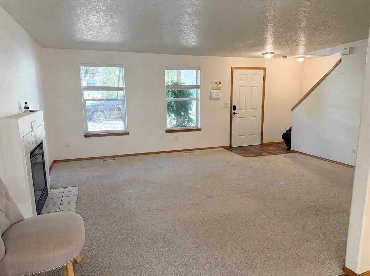13210 Se Mall St - Photo 2 of 19