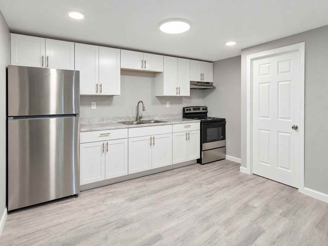 1324 Spruce St #1 - Photo 4 of 13
