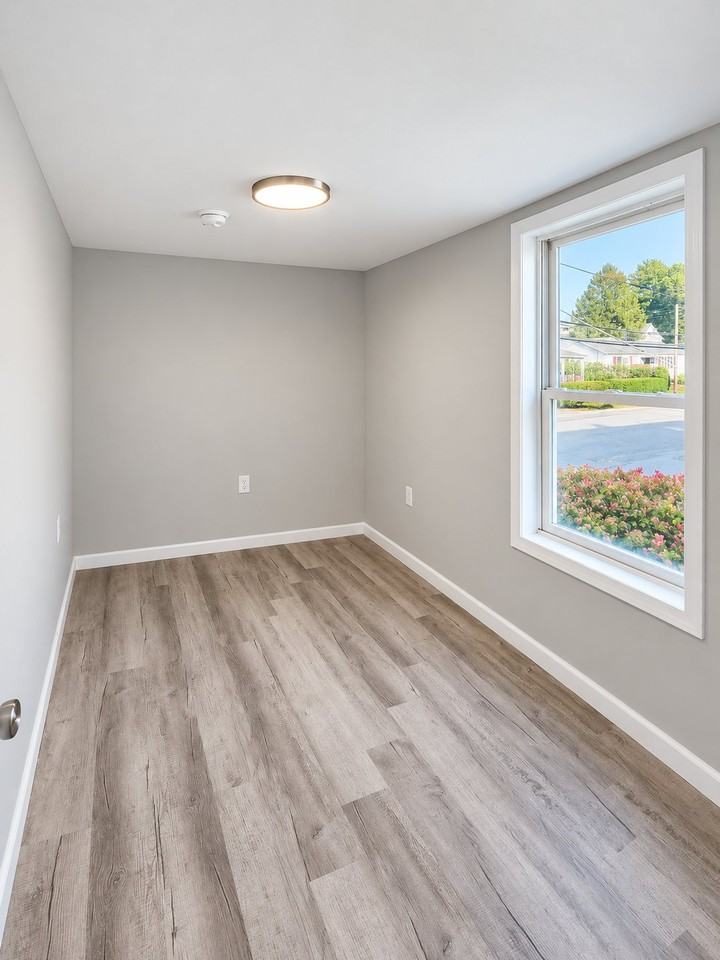 1324 Spruce St #1 - Photo 6 of 13