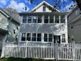 featured image of 10 Home Pl #0