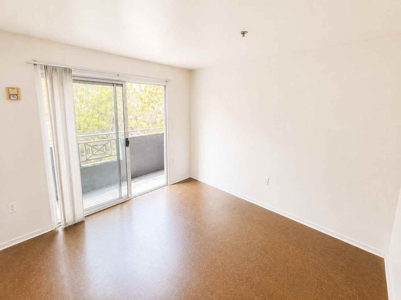 522 W 127th St #203 - Photo 6 of 20