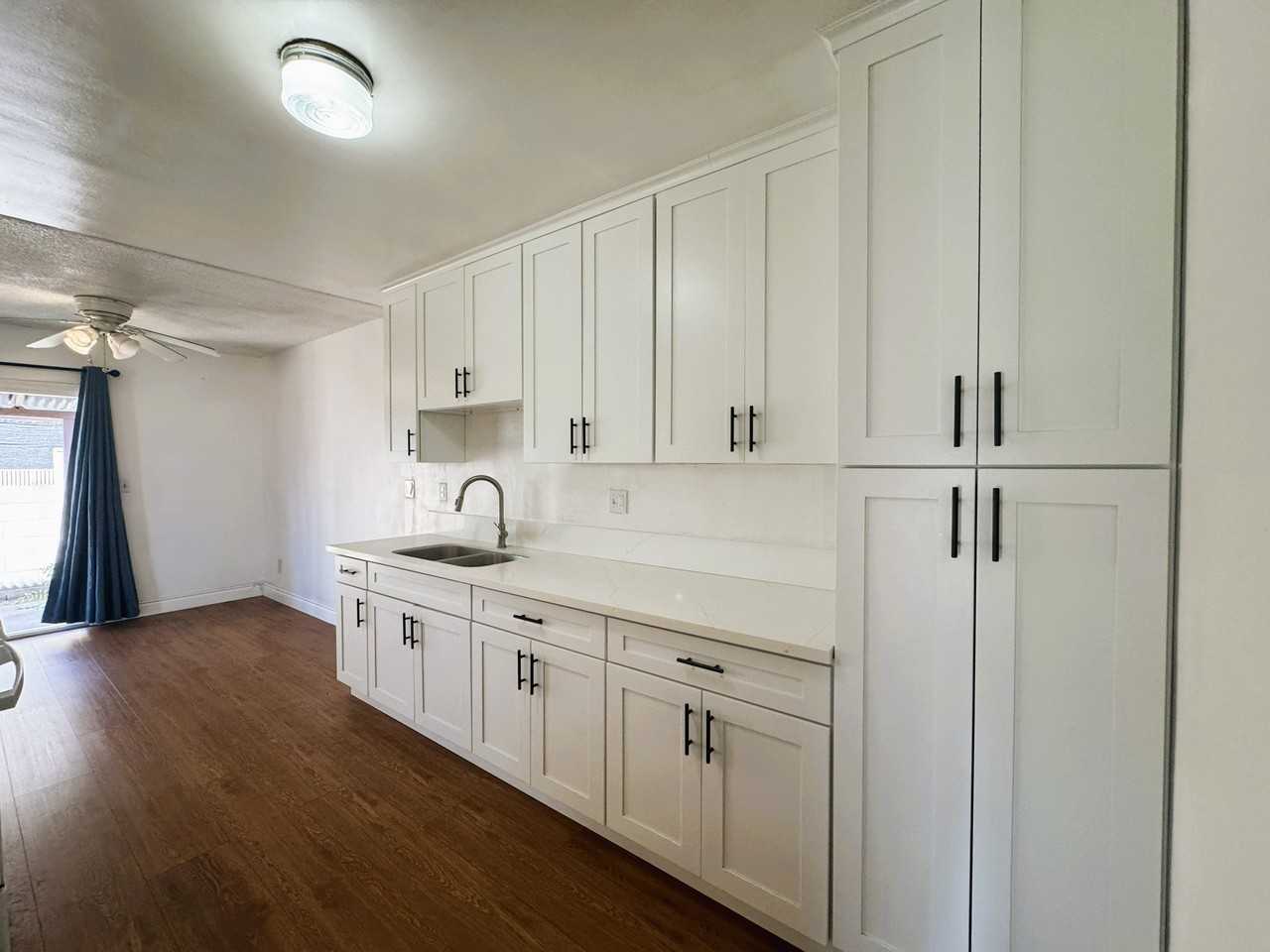 2031 E Almont Ave #A - Photo 3 of 20