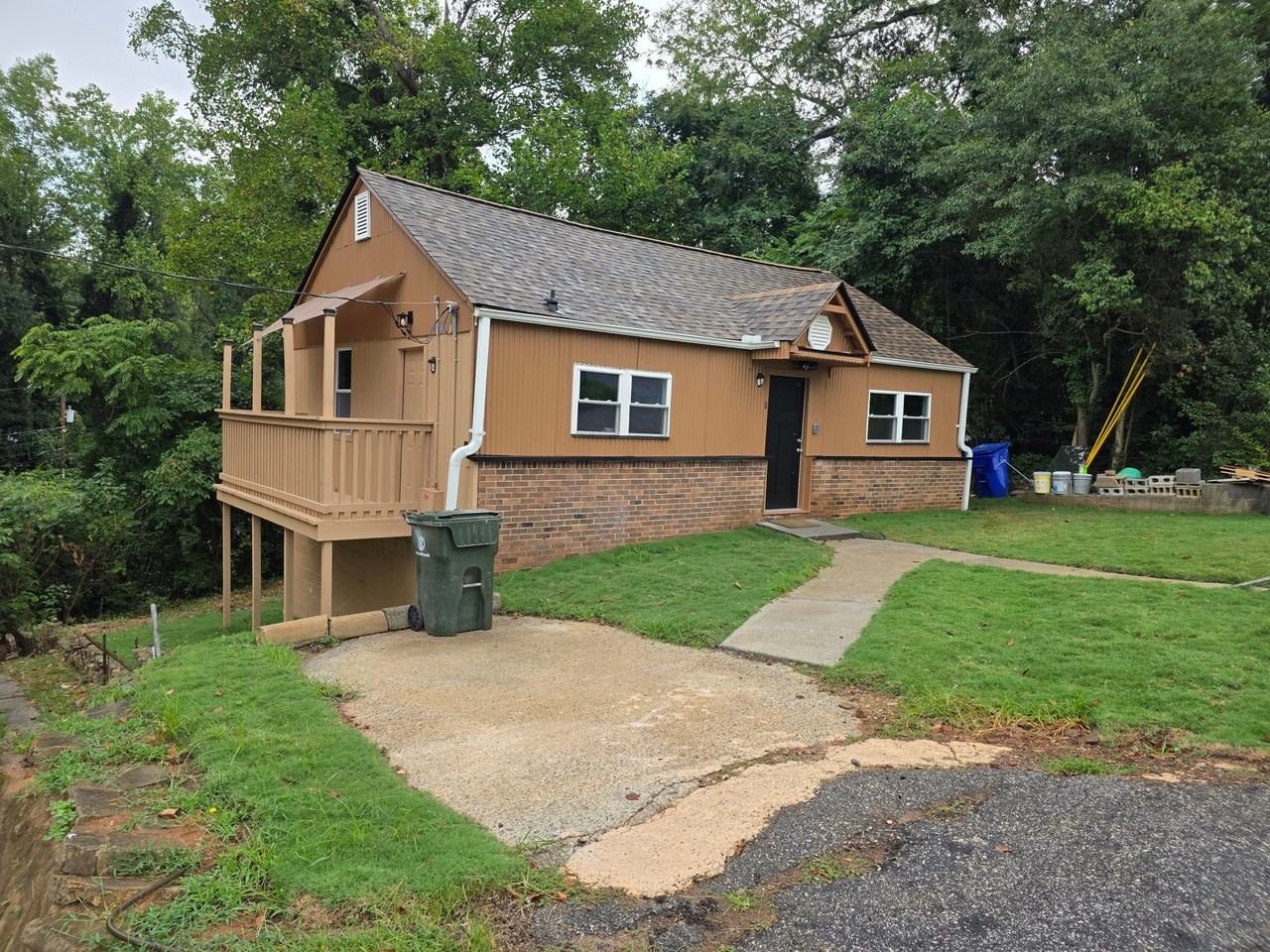 8 Dogan St - Photo 2 of 12