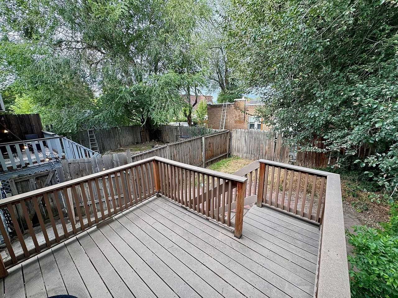 262 S Ivan Ct - Photo 2 of 13