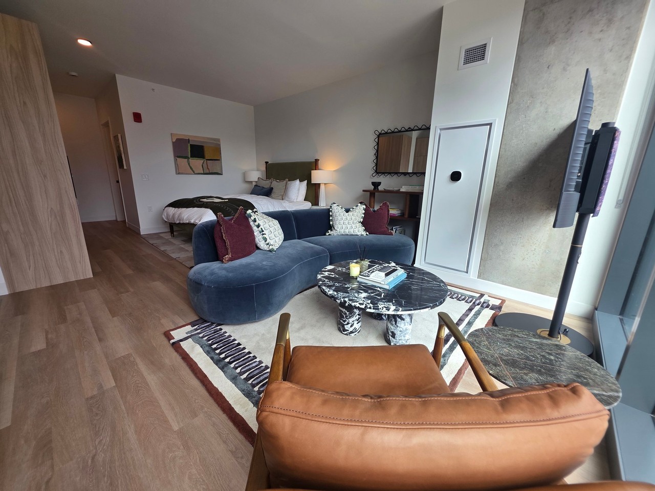 205 N Ada St - Photo 2 of 8