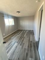 featured image of 517 S Clark St
