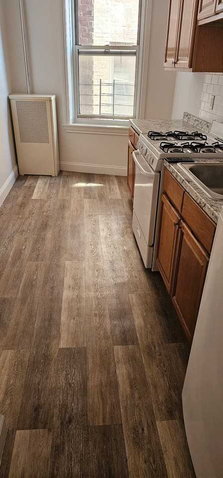 34-47 90th St #G42 - Photo 3 of 6