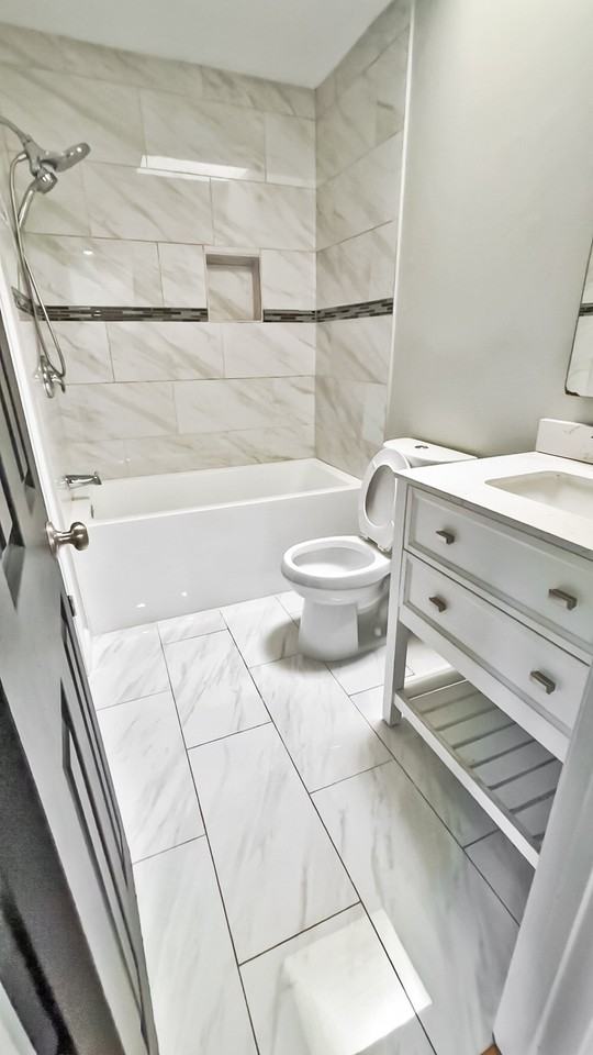 2805 Mueserbush Ct - Photo 6 of 17