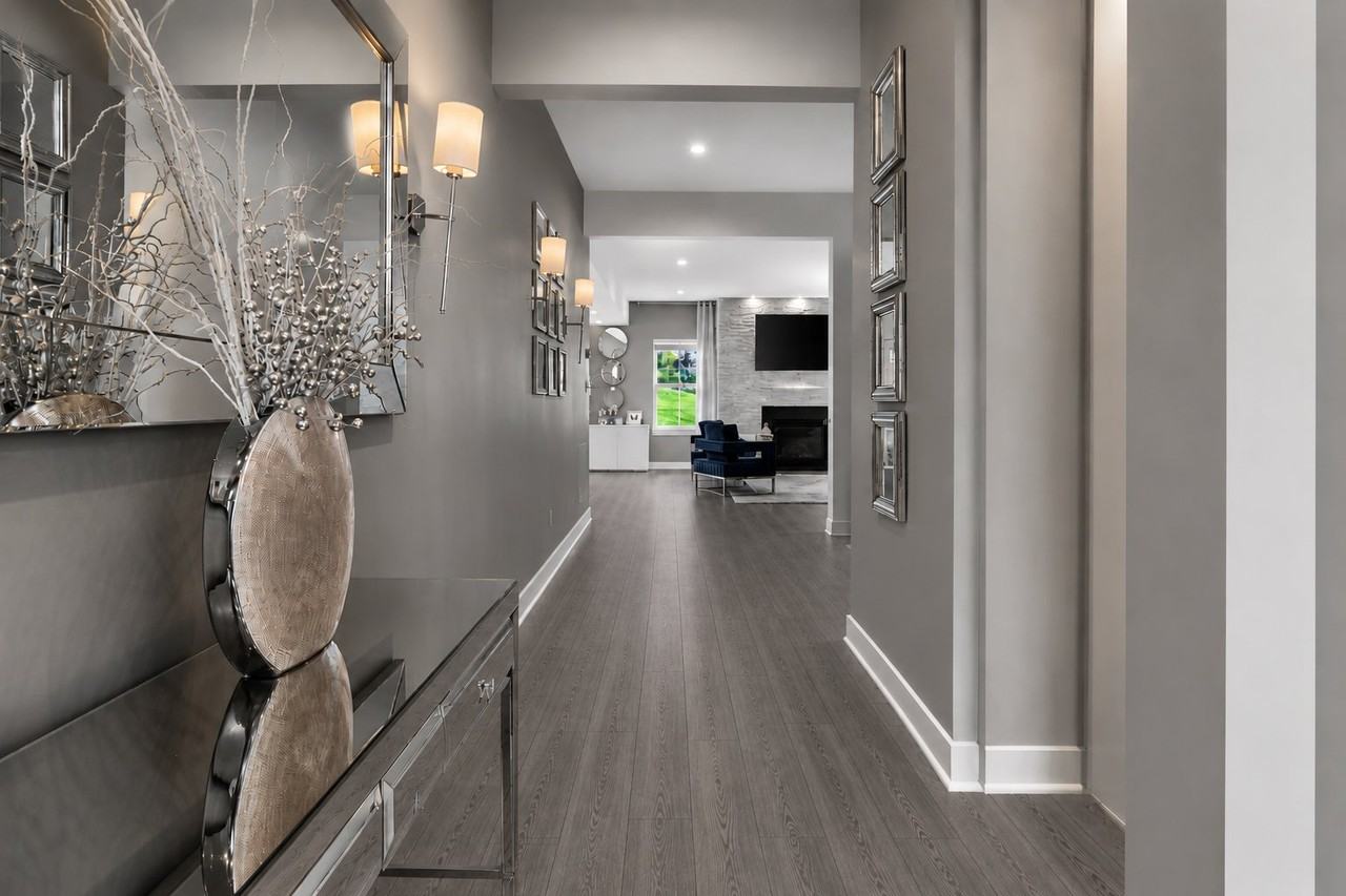 6838 Northbourne Ct - Photo 4 of 34