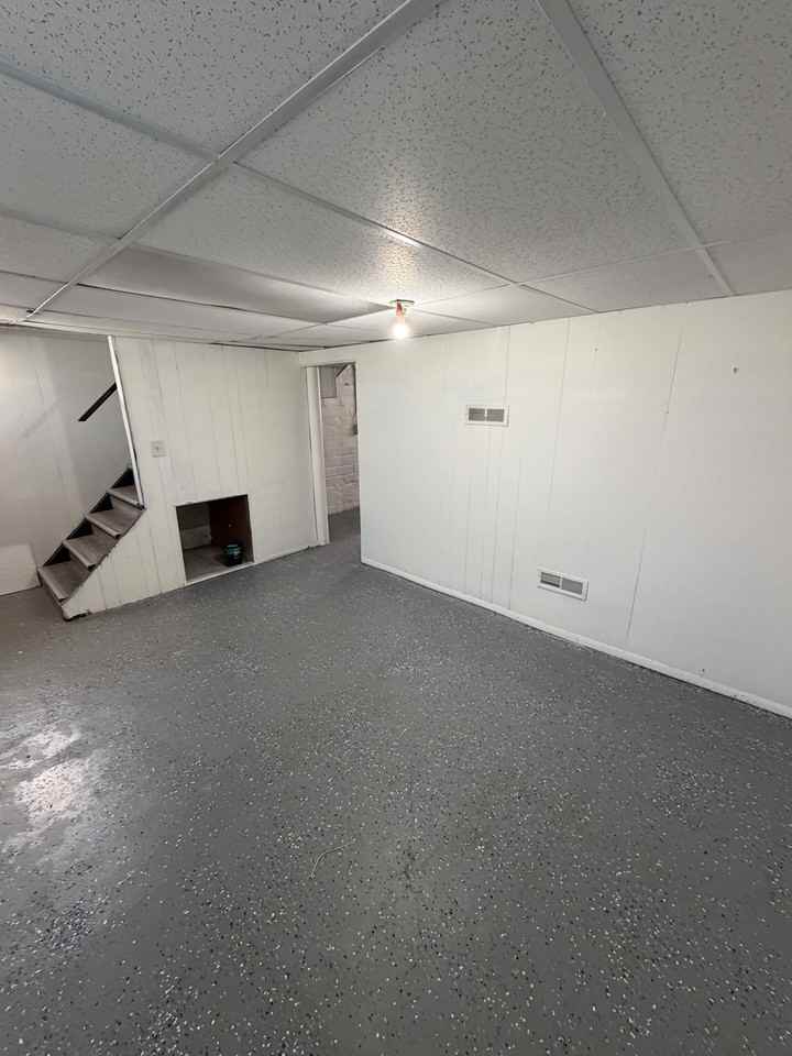 5481 Dalewood Ave - Photo 3 of 10