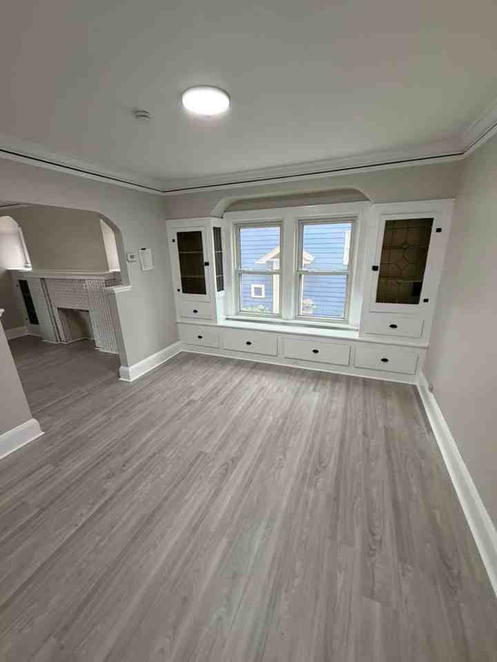 10816 Park Heights Ave - Photo 3 of 11