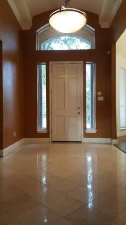 8609 Berwick Dr - Photo 2 of 9