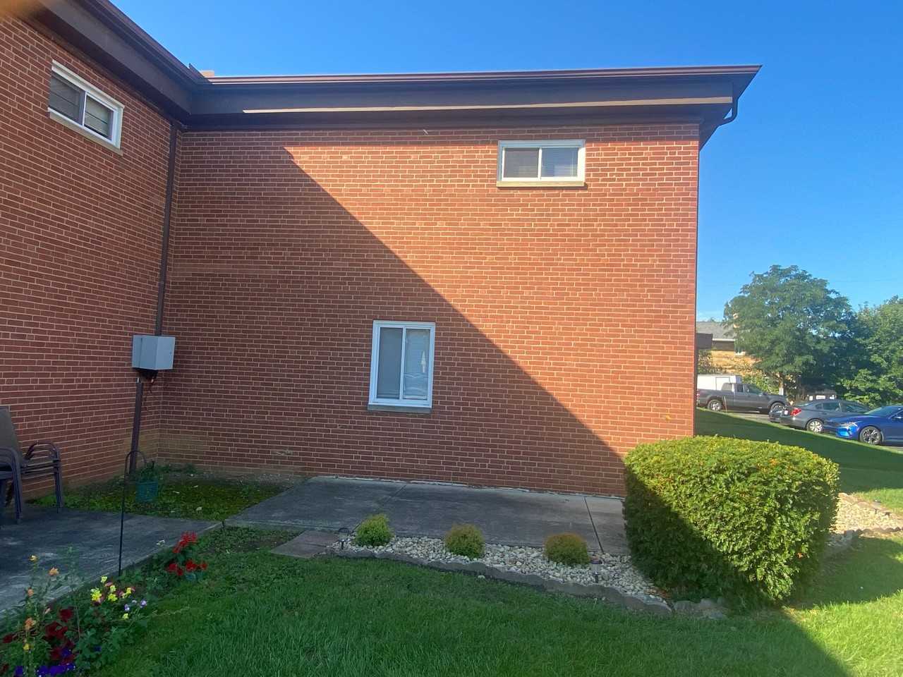 1616 Ridgewick Dr - Photo 2 of 20