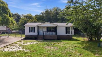featured image of 135 Virginia Ln