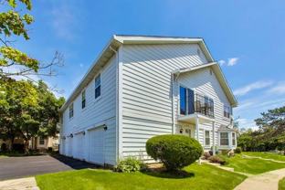 447 N Cambridge Dr - Photo 1 of 1