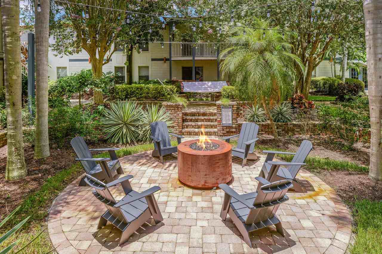 4350 W Kennedy Blvd #110-52 - Photo 3 of 14