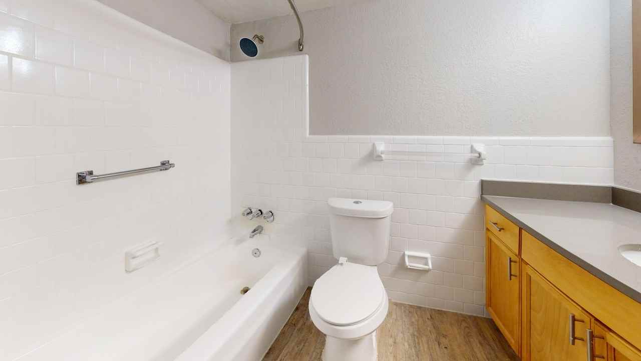 4350 W Kennedy Blvd #4350-17 - Photo 6 of 12