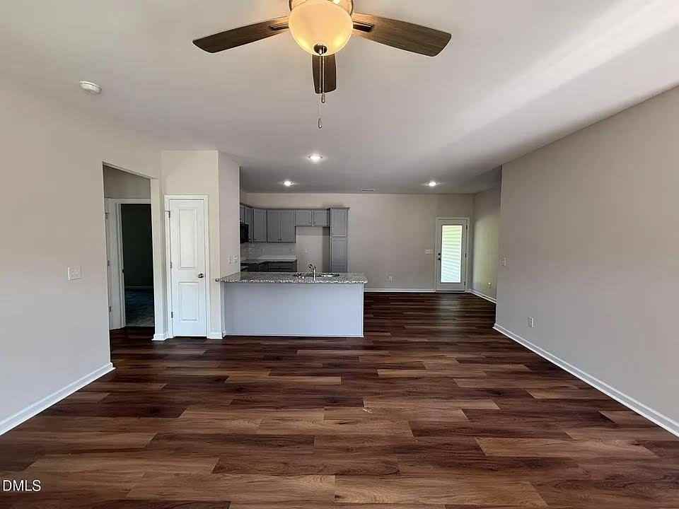 226 Mangrove Ct - Photo 4 of 15