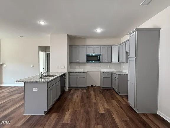 226 Mangrove Ct - Photo 5 of 15