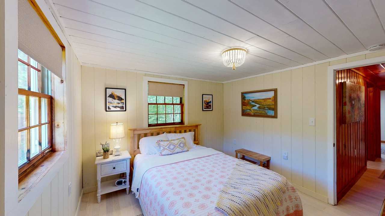 334 Fenwick Rd - Photo 3 of 13