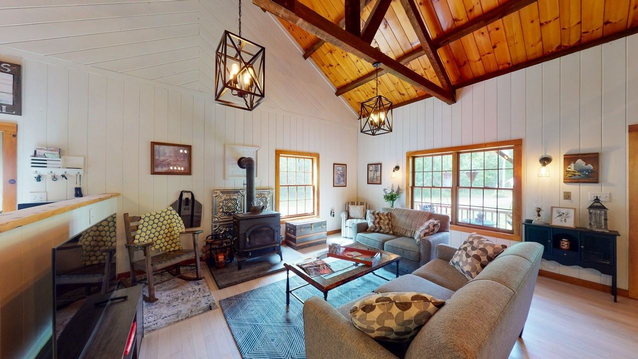 334 Fenwick Rd - Photo 6 of 13
