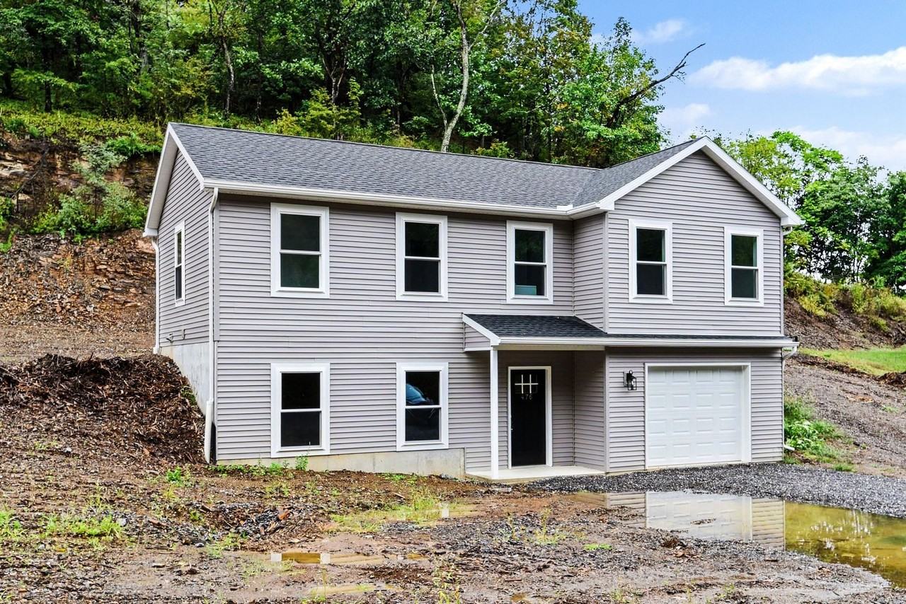 476 Gravel Hill Rd - Photo 2 of 29
